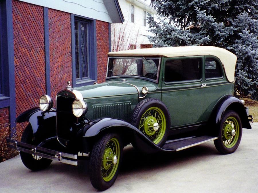  Ford Model A Convertible Sedan 1930 года  (фото 3 из 3)